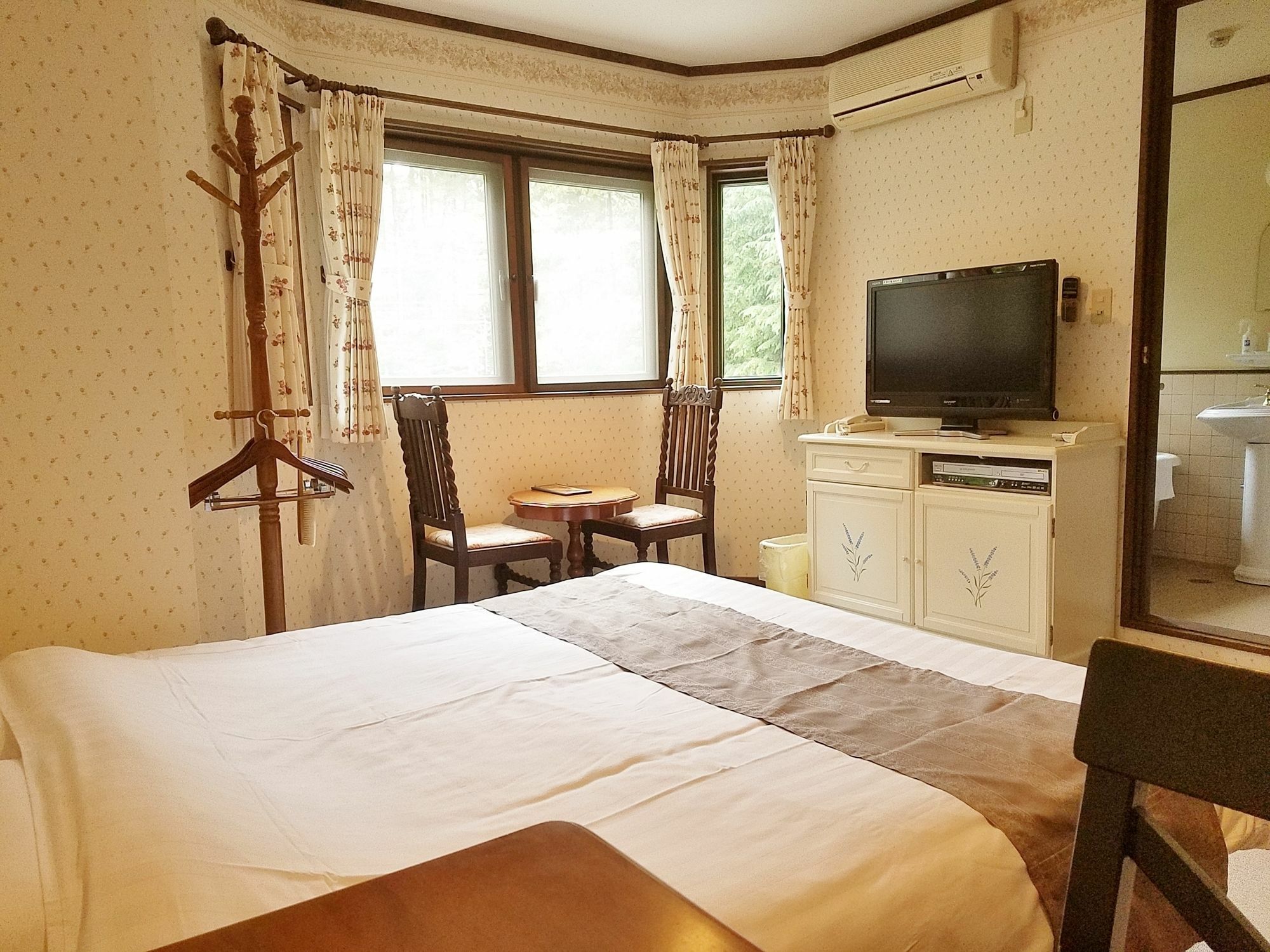 เพนชั่นกัสต์ฮอฟลูเมียร Hotel ฟูจิคาวากุจิโกะ ภายนอก รูปภาพ